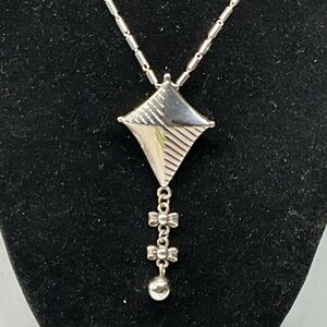 Vintage Best Modernist Pendant Necklace Trifari Chain Silver Tone MCM Married